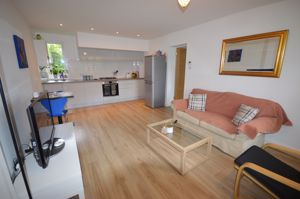 Photo 21- click for photo gallery